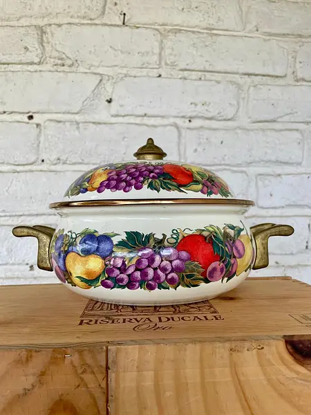 Olla Esmaltada Con Tapa Y Asas De Bronce - Taiwan 1970