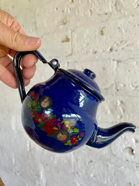 Tetera Mini Esmaltada Con Diseño De Flores - Colombia 1960