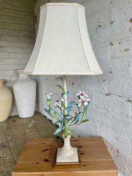 Lámpara Metálica Base En Alabastro Y Madera - Italia 1960