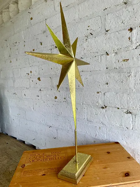 Estrella Tridimensional Dorada De Ocho Puntas