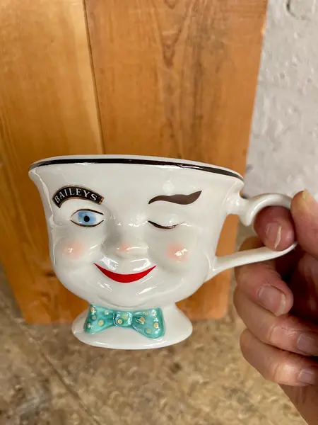 Taza Chocolate Bailey-S Iris Cream 1996