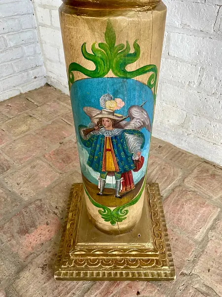 Columna En Madera Con Angeles Arcabuceros - Colombia S Xix