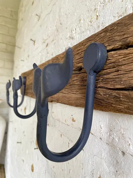 Perchero Rústico Con 3 Ganchos Metálicos Cola De Ballena