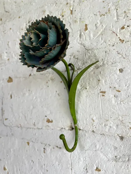 Clavel Metálico Con Gancho De Colgar - Italia 1980