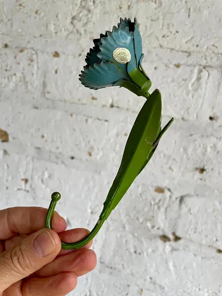 Clavel Metálico Con Gancho De Colgar - Italia 1980