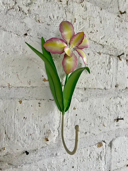 Orquídea Metálica Con Gancho De Colgar