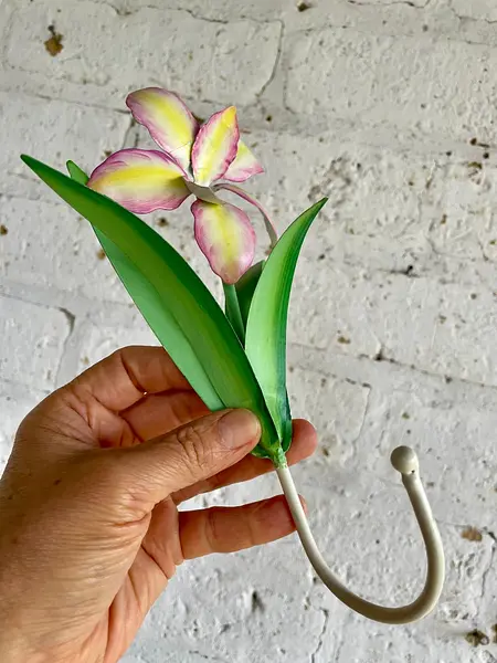 Orquídea Metálica Con Gancho De Colgar