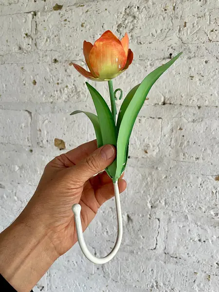 Tulipán Metálico Con Gancho De Colgar