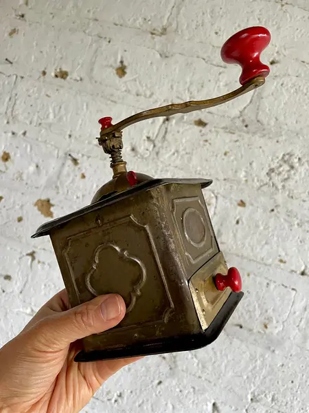 Molino De Café Con Manivela - Alemania 1920