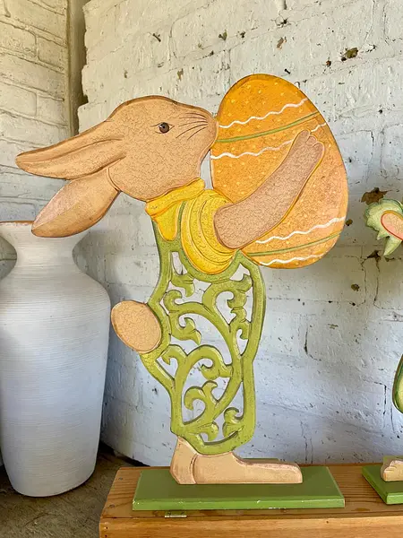 Pareja Conejos En Madera Calada Y Pintados A Mano