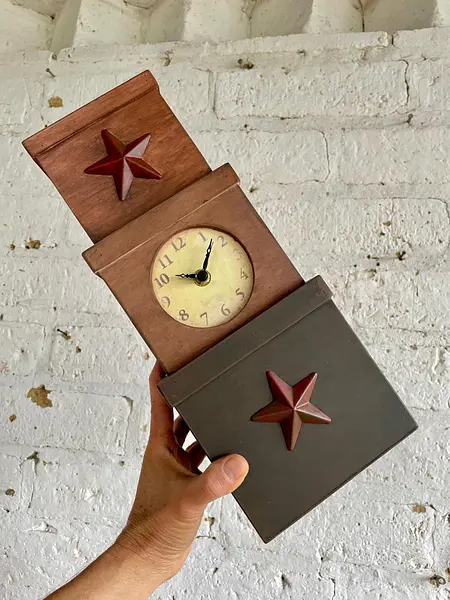 Reloj De Pila De Estilo Country Primitivo - U.S.A. 2010