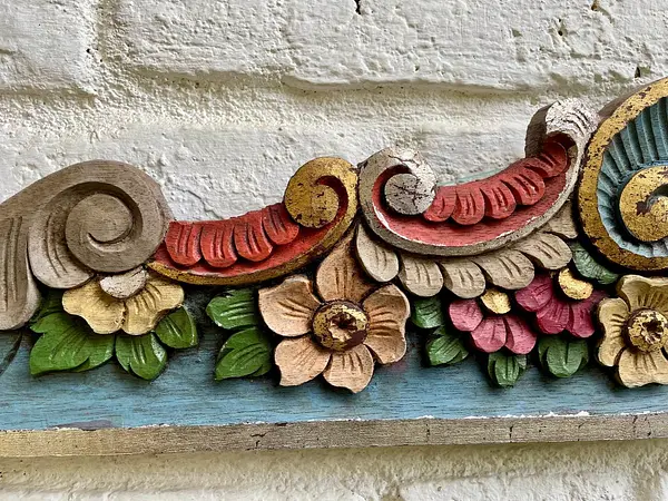 Friso De Madera Tallada Policromada - Ecuador 1995