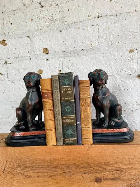 Tranca Libros X 2 Perros Resina - 1980