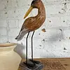 Garza Tallada En Madera Y Patas Metálicas