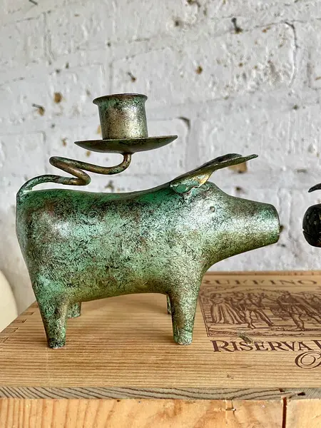 Candelabros X 2 Con Figuras De Cerdo - Indonesia 1990