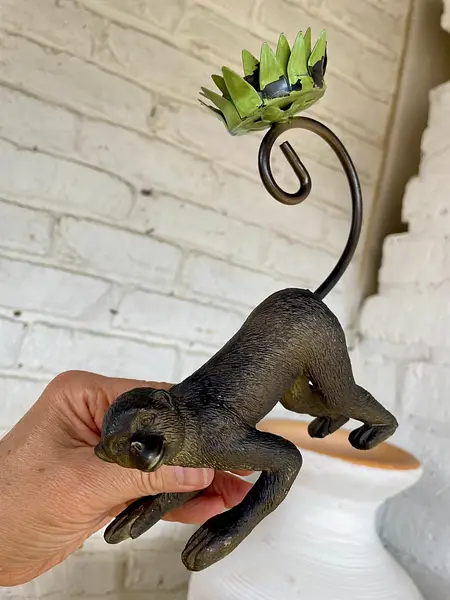 Candelabro Con Forma De Mono