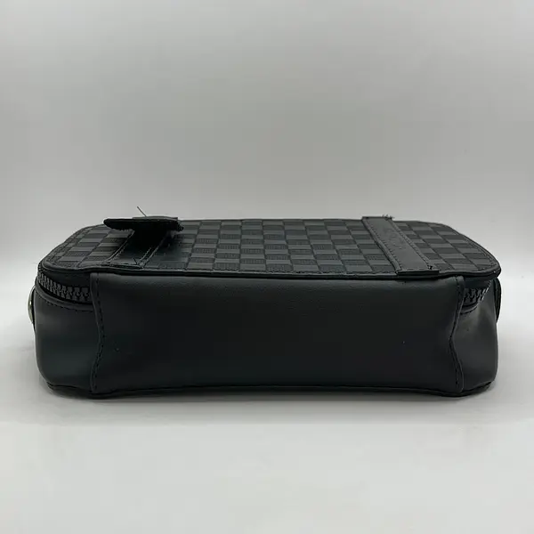 Carriel Pasta Dura Louis Vuitton