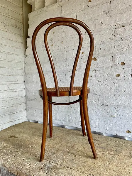 Silla Estilo Thonet Con Asiento Tejido - Colombia 1980