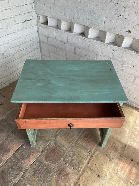 Mesa Auxiliar Rústica Con Cajón - Colombia 1980