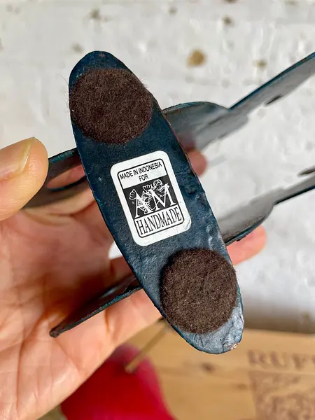 Móvil Corazón Balancín Sobre Olas - Indonesia 1990