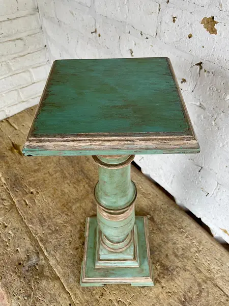 Columna De Piso Torneada En Madera Maciza