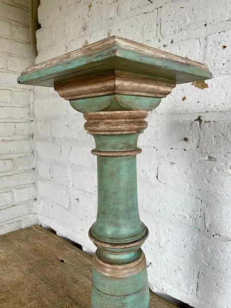 Columna De Piso Torneada En Madera Maciza