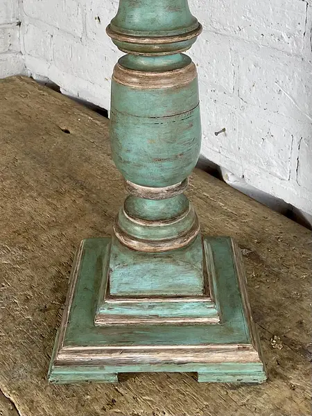 Columna De Piso Torneada En Madera Maciza