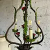 Lámpara De Araña Metálica Con Hojas Y Flores