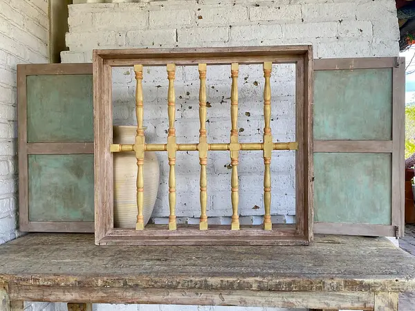 Ventana Doble Puerta Reja Torneada De Madera - Colombia 1940