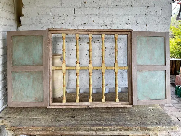 Ventana Doble Puerta Reja Torneada De Madera - Colombia 1940