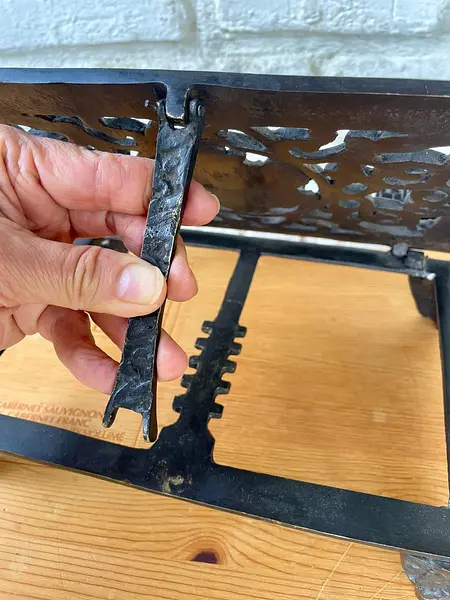 Atril De Libros Graduable En Bronce Fundido - Colombia 1970