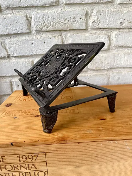 Atril De Libros Graduable En Bronce Fundido - Colombia 1970