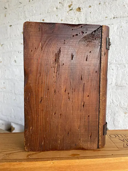 Caja Libro De Madera Con Herrajes - España 1900