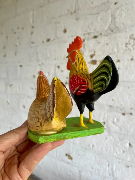 Gallo Y Gallina Tallados En Madera -India 1995