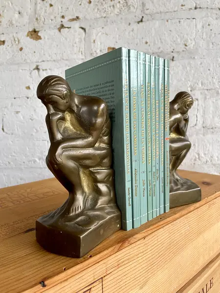 Trancalibros Inspirados En El Pensador De Rodin - Corea 1960