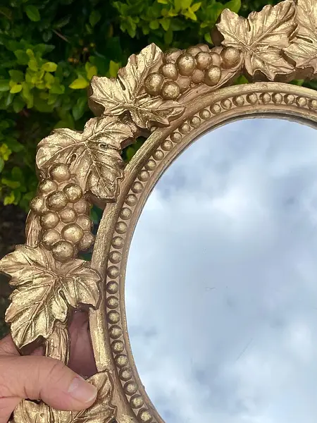 Espejo Decorado Con Uvas Y Hojas De Parra - Italia 2020