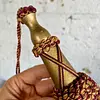 Borla Decorativa Clásica En Tonos Oro Viejo Y Granate