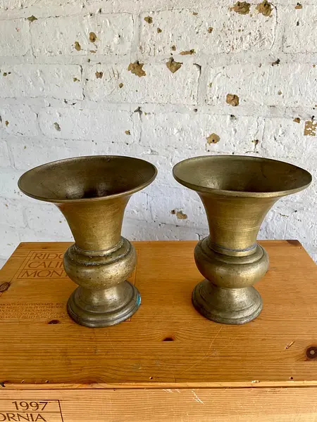 Floreros X 2 En Bronce - India 1950