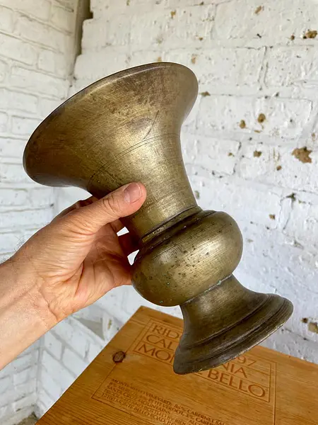 Floreros X 2 En Bronce - India 1950