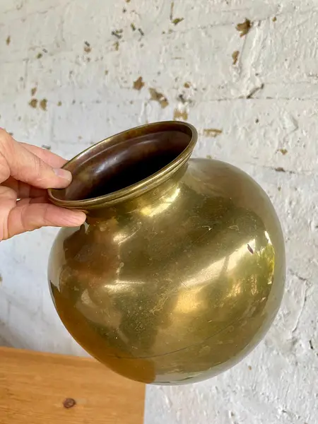 Floreros X 2 En Bronce - 1950