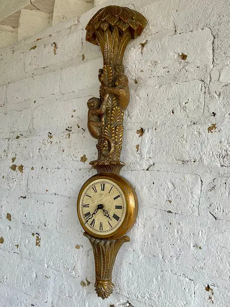 Reloj Con Monos Estilo Regency - Italia 1960