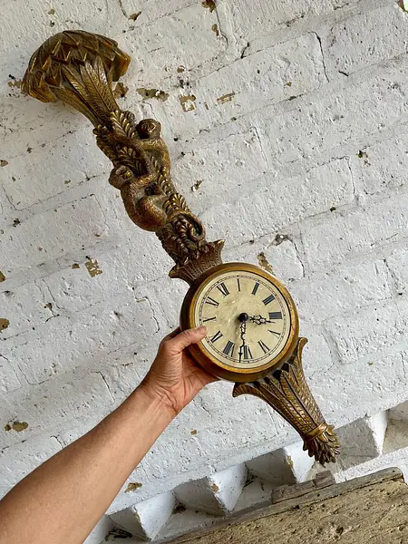 Reloj Con Monos Estilo Regency - Italia 1960