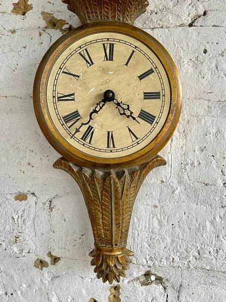 Reloj Con Monos Estilo Regency - Italia 1960