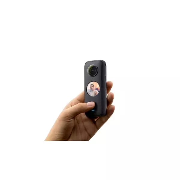 Insta 360 One X3