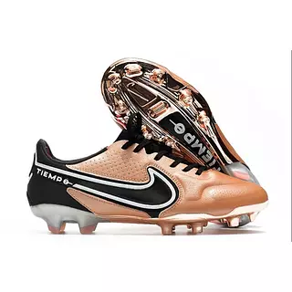 Nike Tiempo Negro Dorado