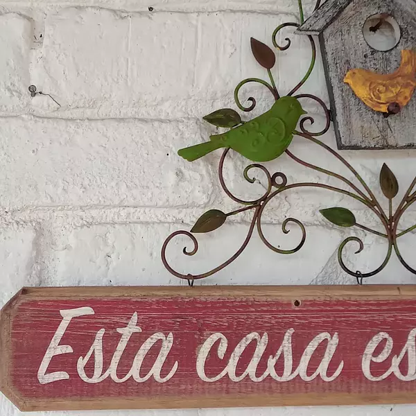 Letrero De Madera Y Metal