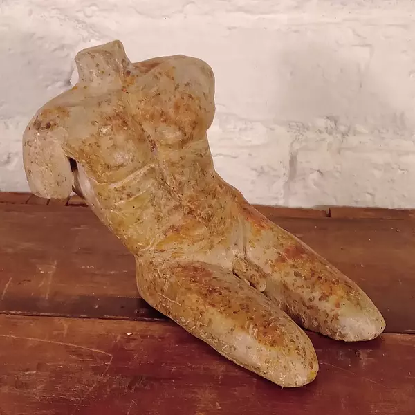 Escultura Hombre Sentado 2008