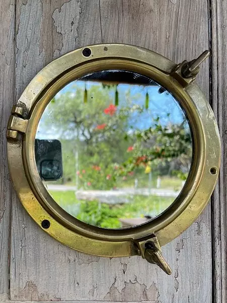 Escotilla De Velero Con Espejo - India 1960