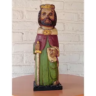 Caja Vino Rey De Espadas