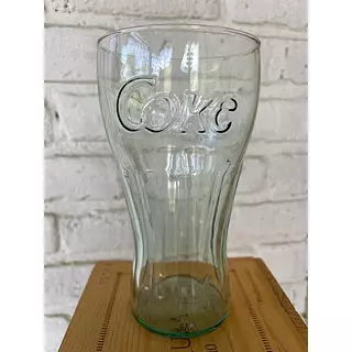 Jarro Transparente Con La Marca Coca Cola
